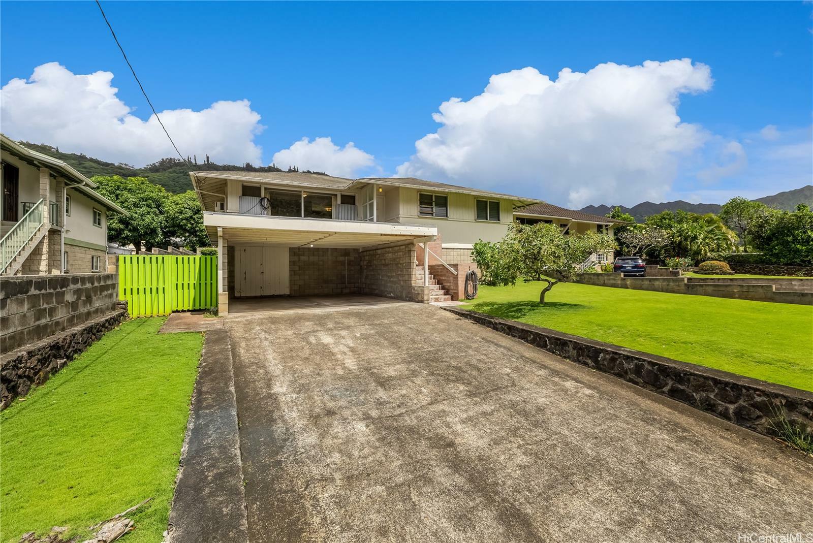 Property Photo:  2826 East Manoa Road  HI 96822 