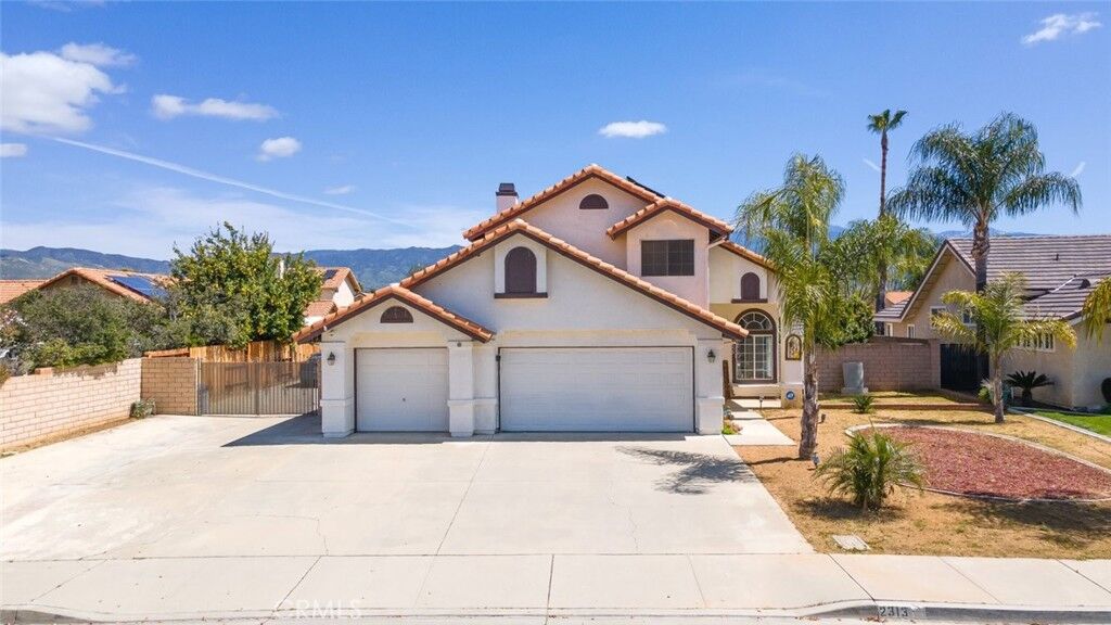 Property Photo:  2313 Sonoma Drive  CA 92583 