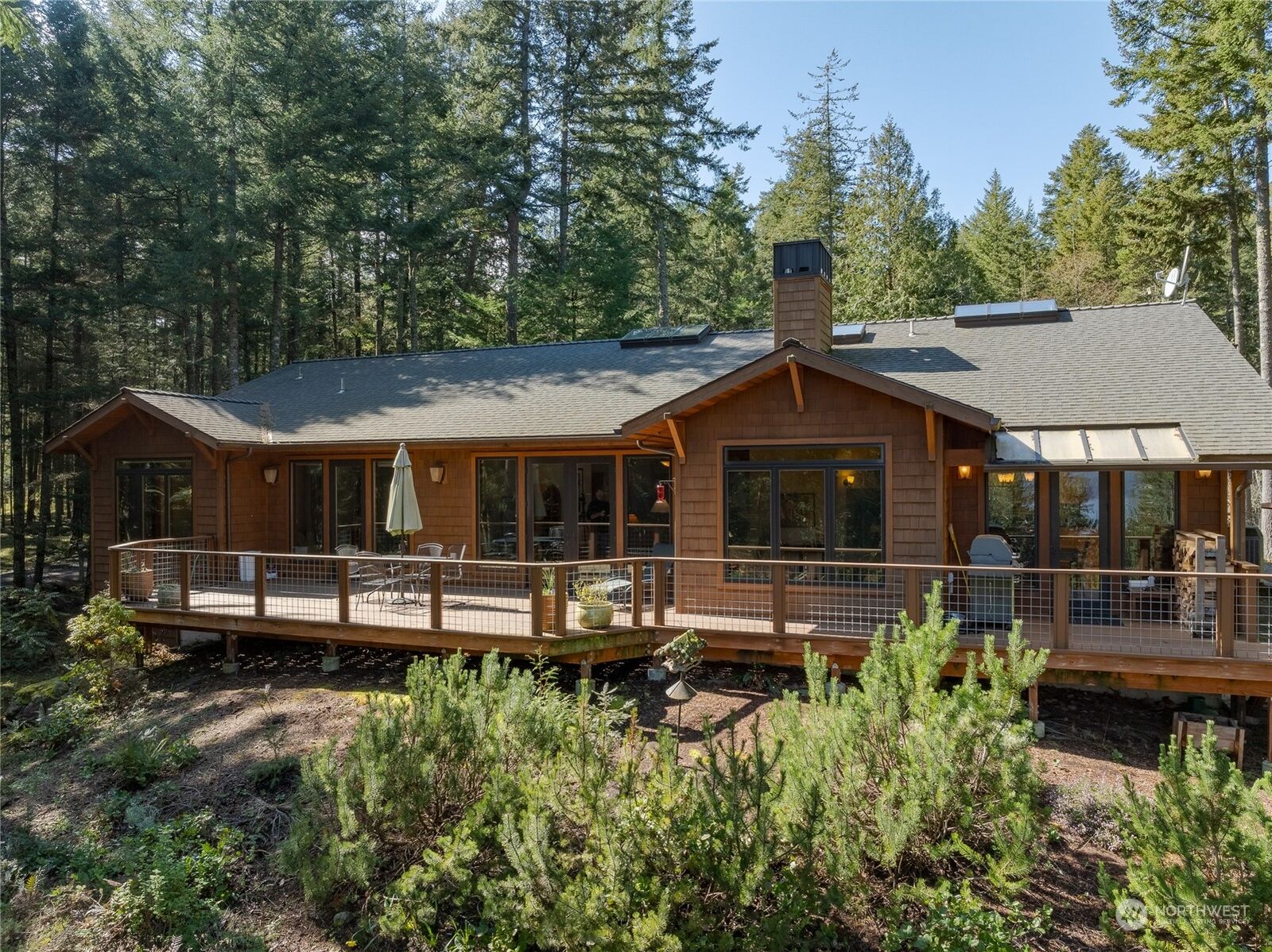 Property Photo: 824 Osprey Lane WA 98245