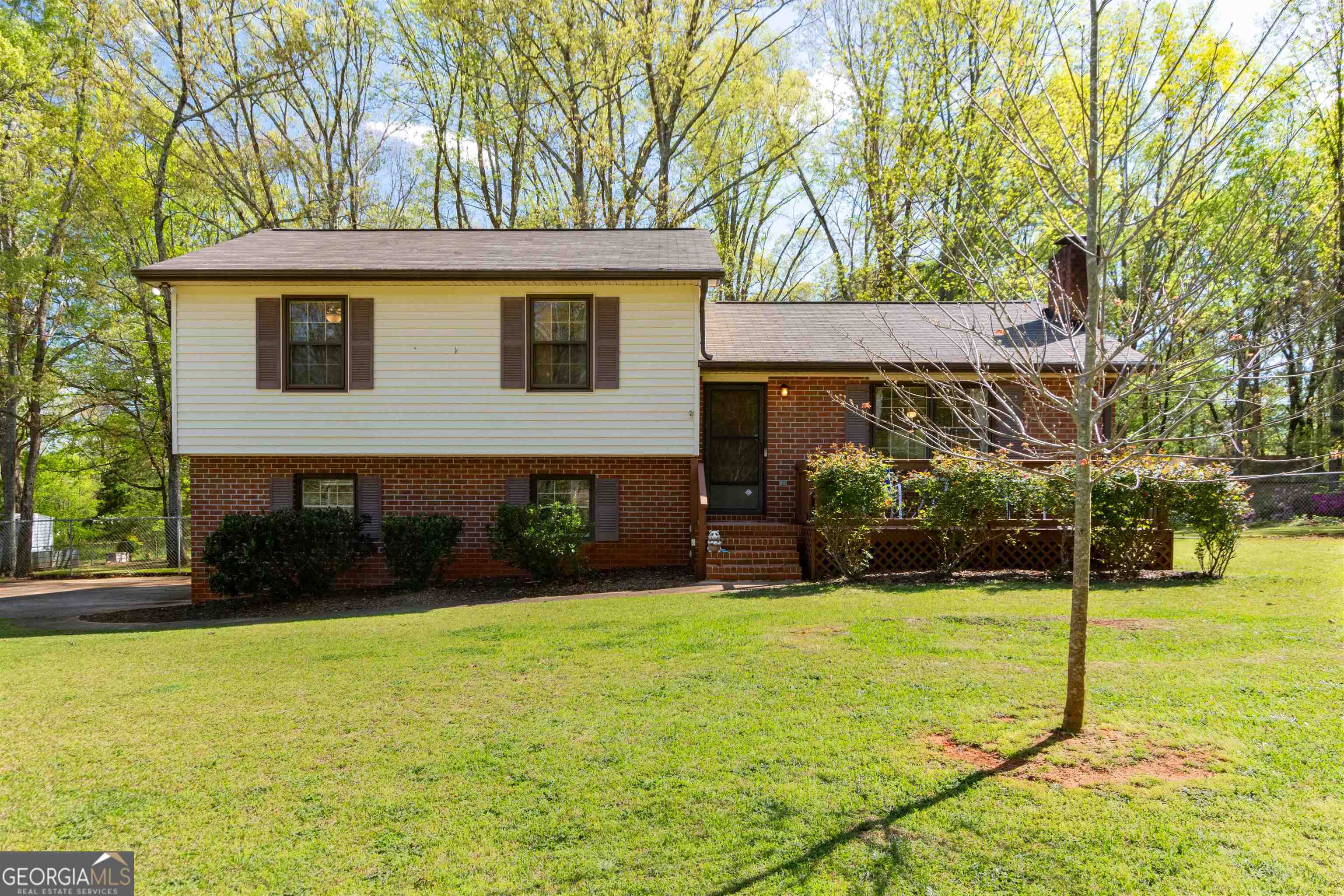 Property Photo:  1050 Elder Ridge Drive  GA 30621 