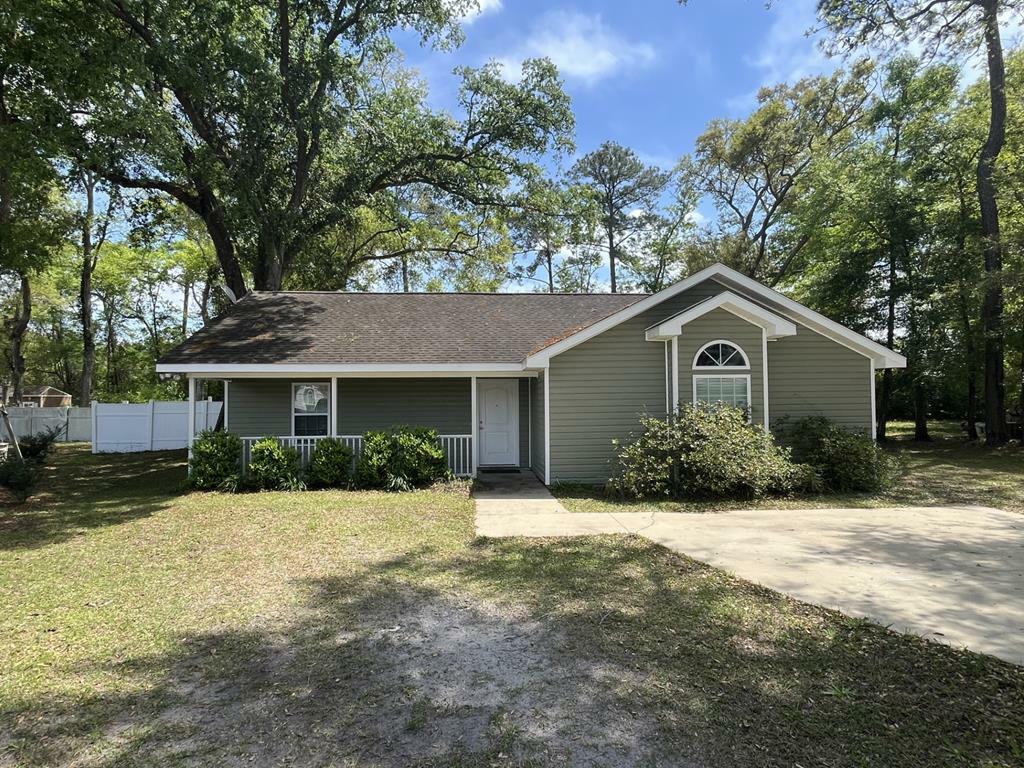 Property Photo:  204 Callie Circle  GA 31523 