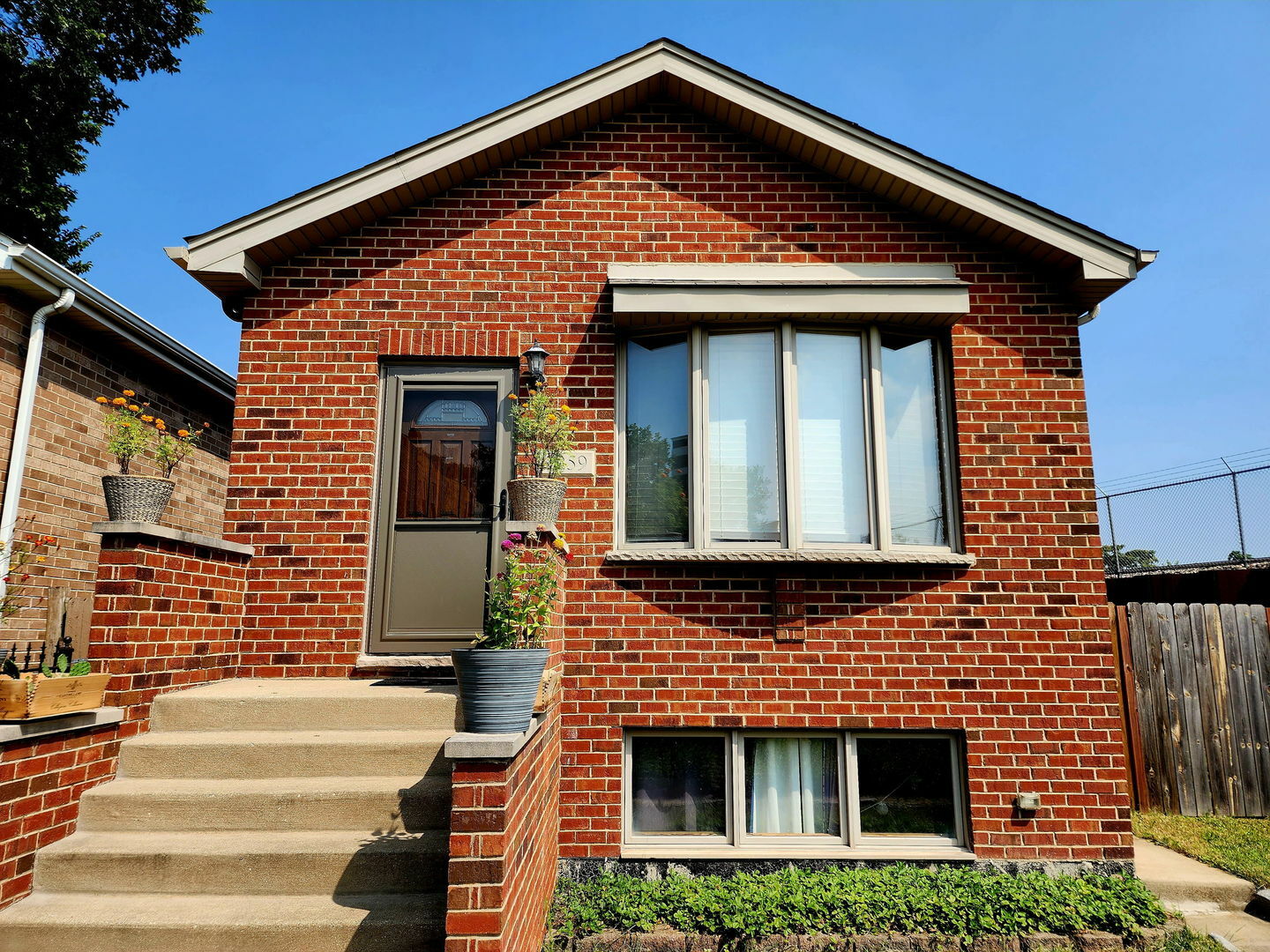 Property Photo:  2259 S Avers Avenue  IL 60623 