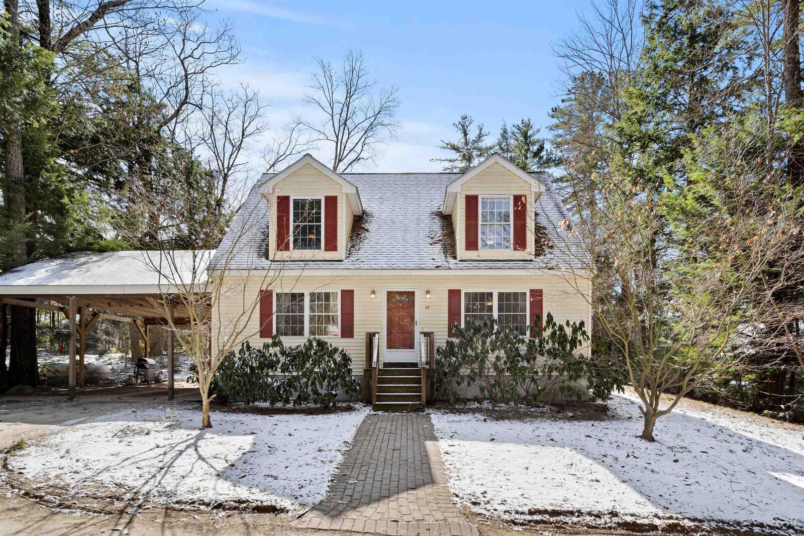 Property Photo:  49 Emerald Drive  NH 03244 