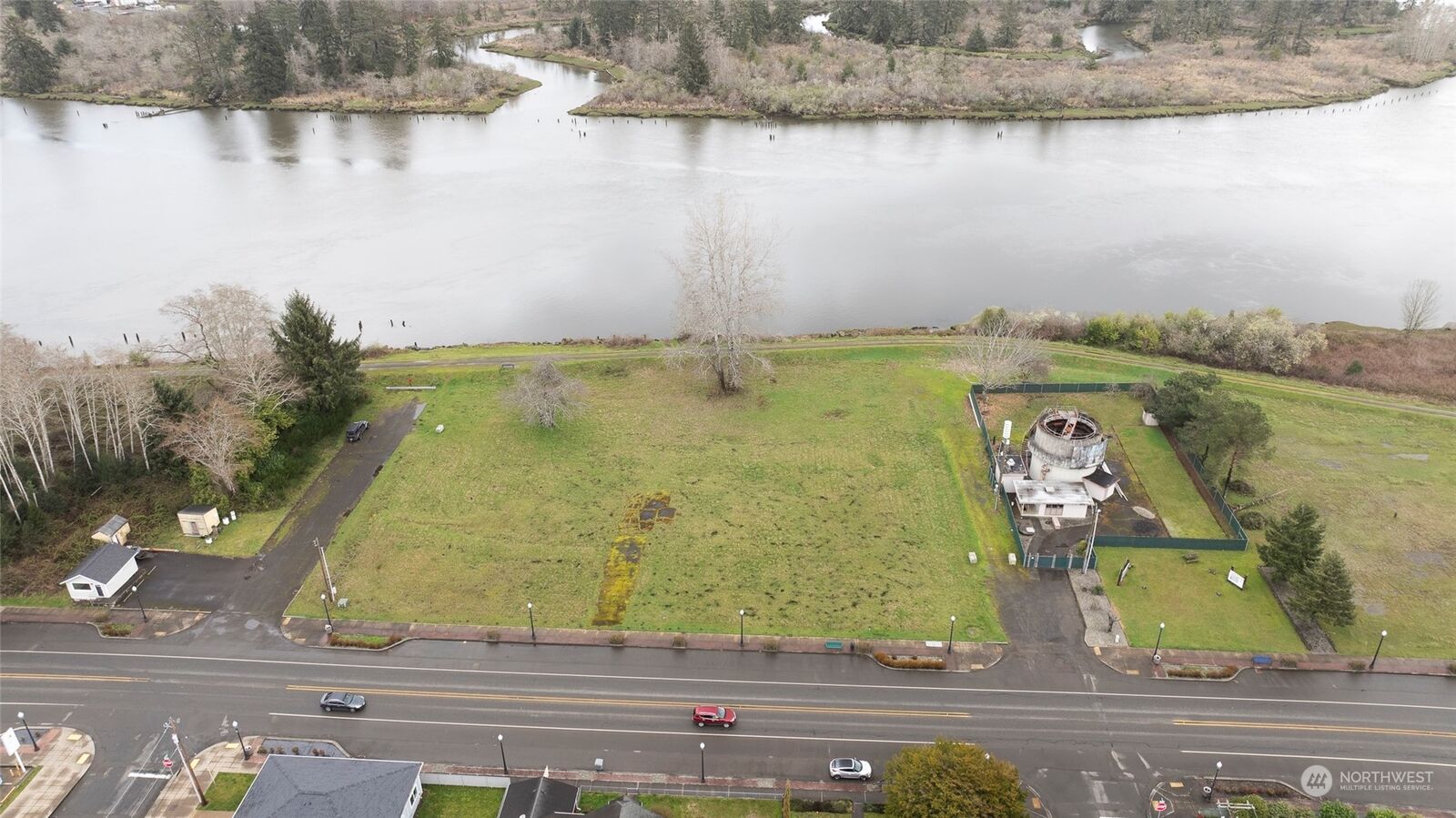 Property Photo: 825 1st Street WA 98537
