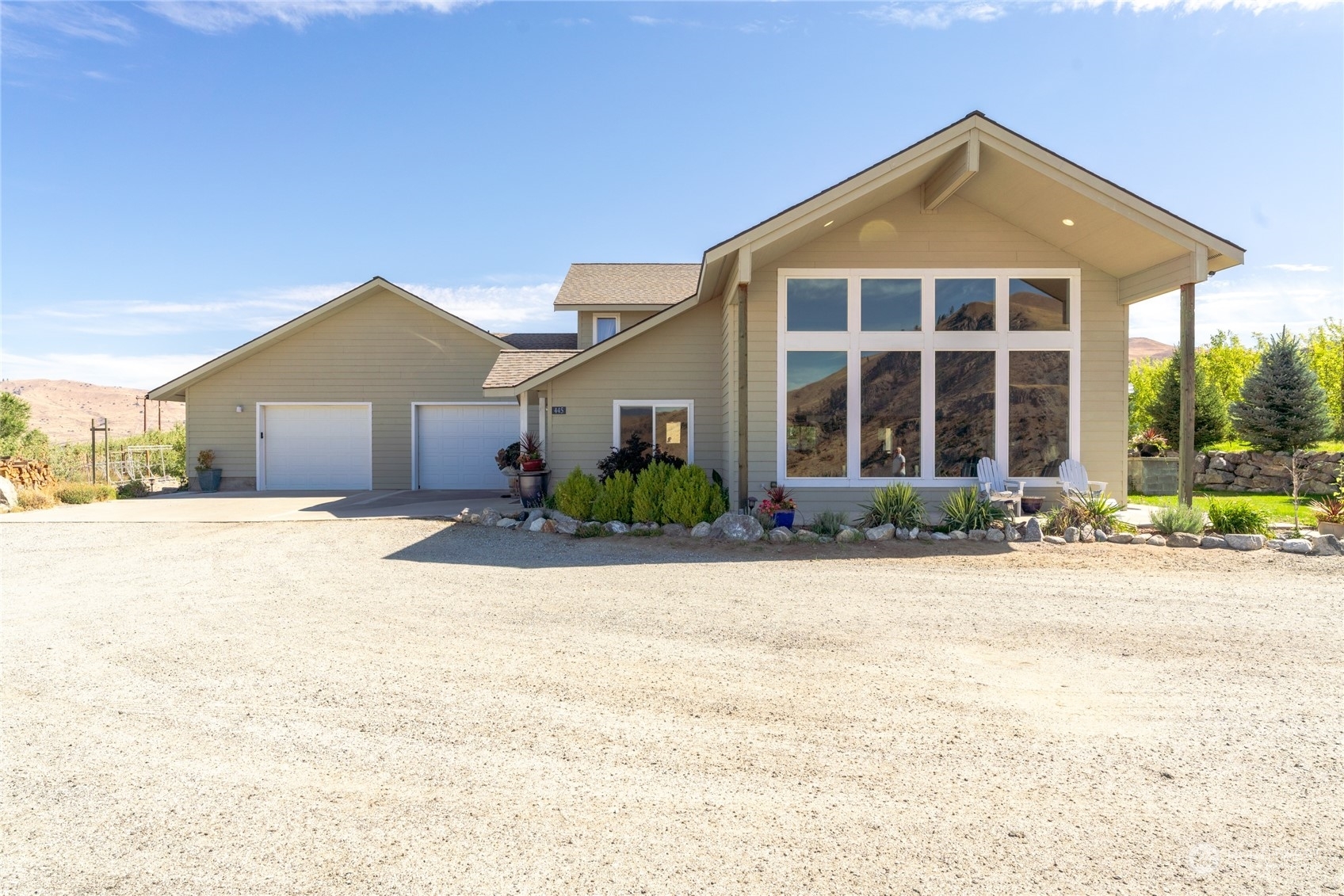 445 Howser Lane  Chelan WA 98816 photo