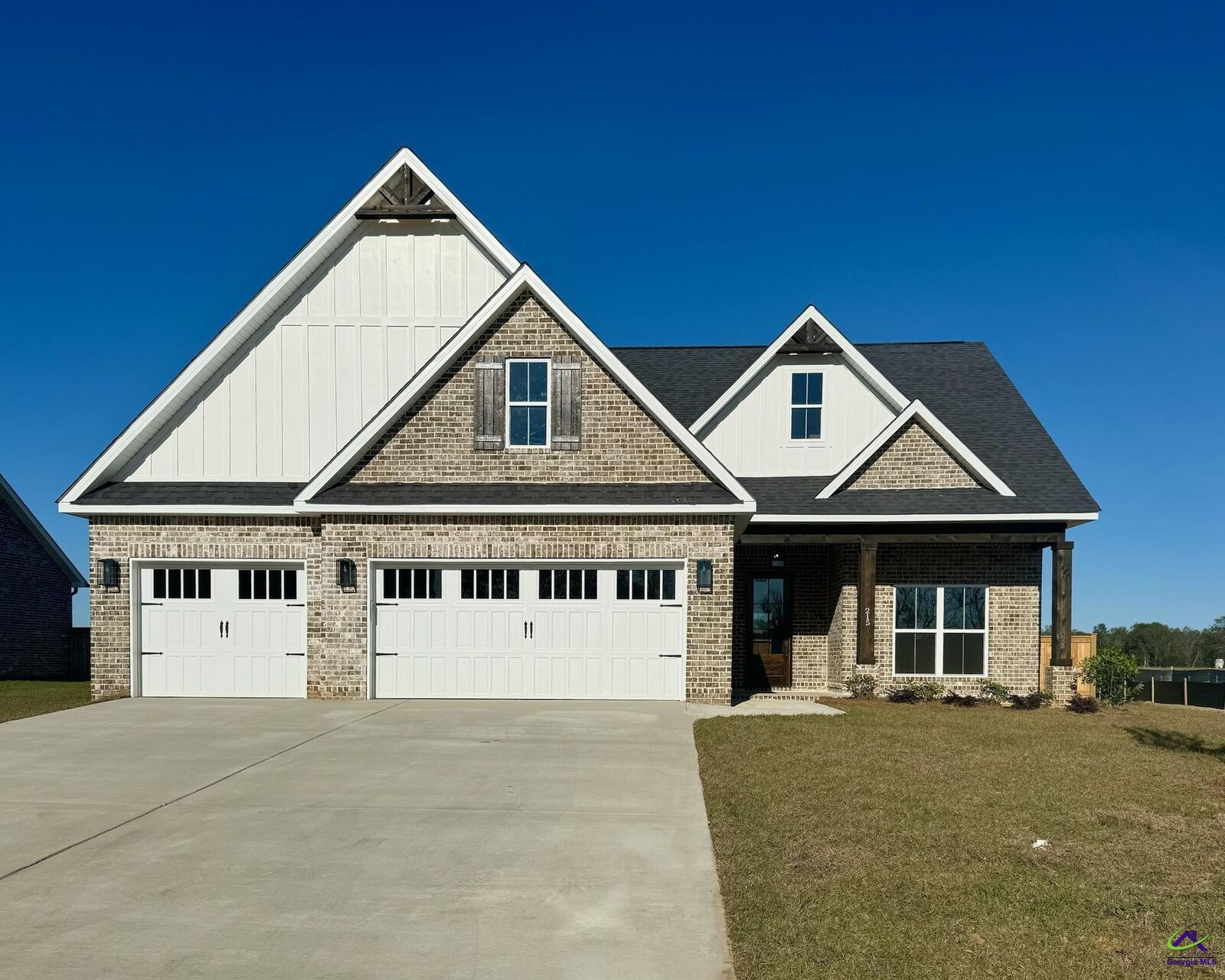 Property Photo: 215 Old Hollow Way GA 31047