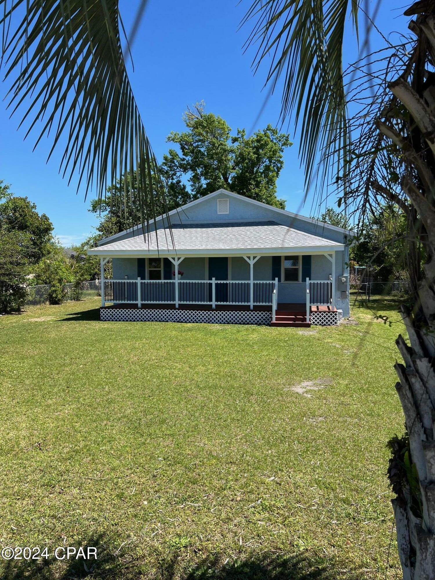 Property Photo:  1418 Everitt Avenue  FL 32401 