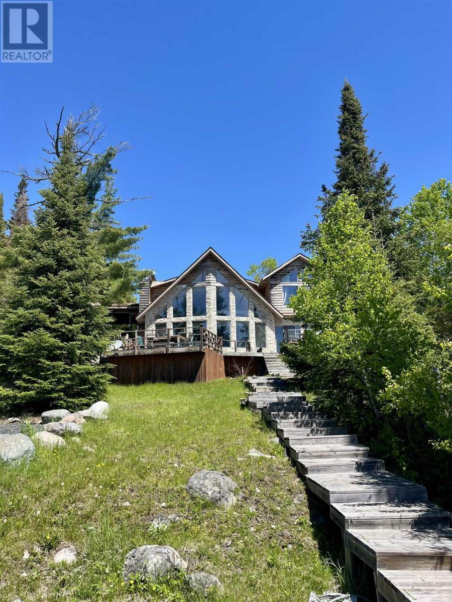 Property Photo:  110 Poplar Bay Rd, McKenzie Portage Road  ON P0X 1C0 