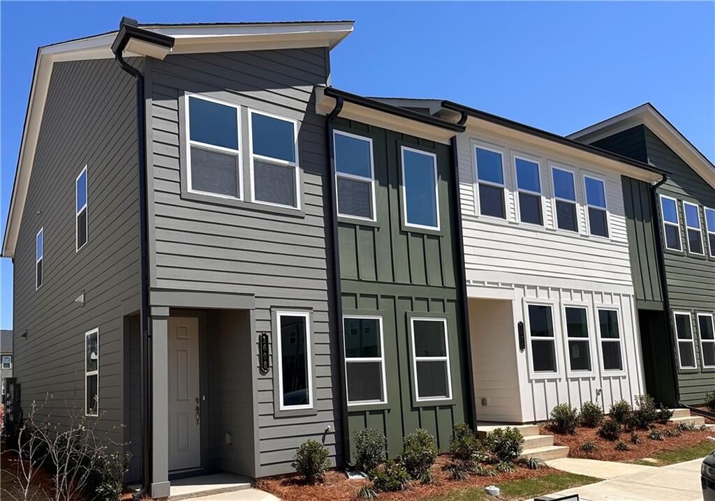 Property Photo:  1608 Aeslin Drive NW 135  GA 30318 