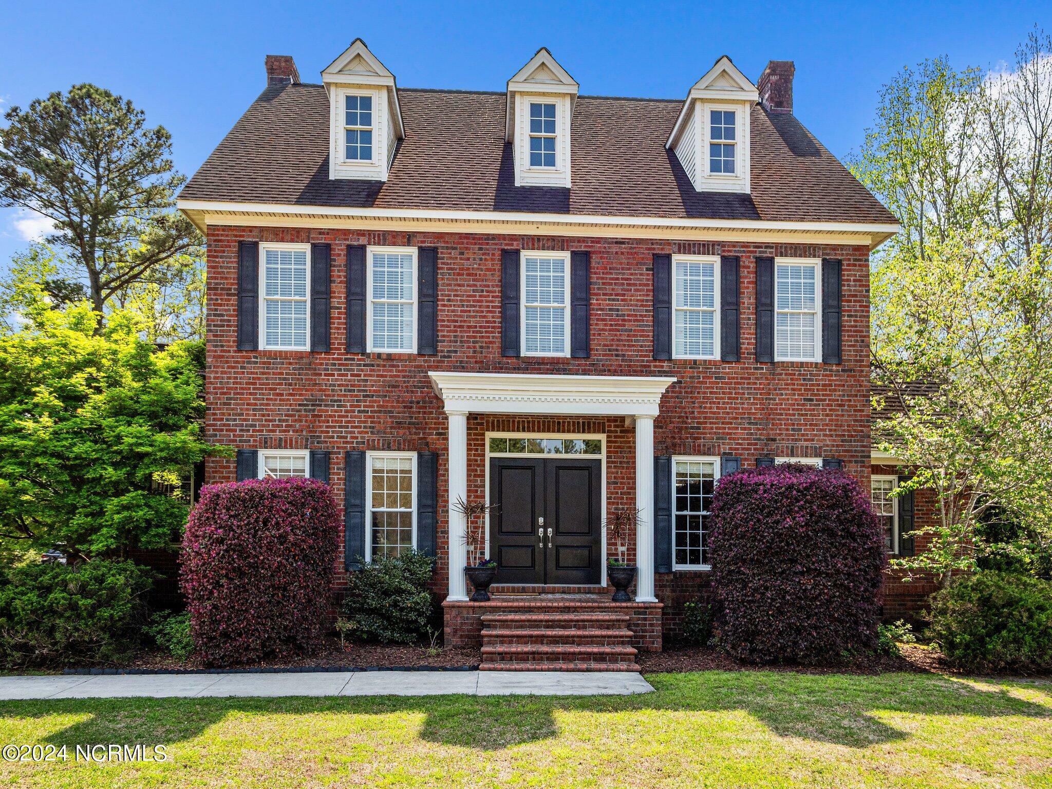 Property Photo: 322 Royal Bluff Road NC 28540