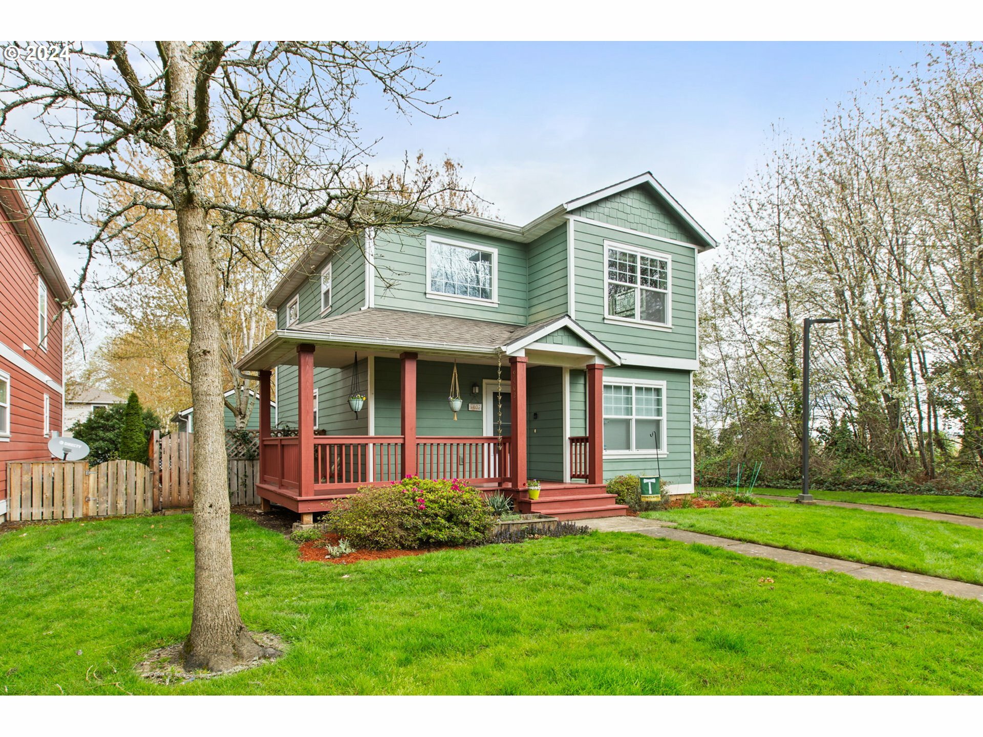 Property Photo: 9402 N Woolsey Ave OR 97203