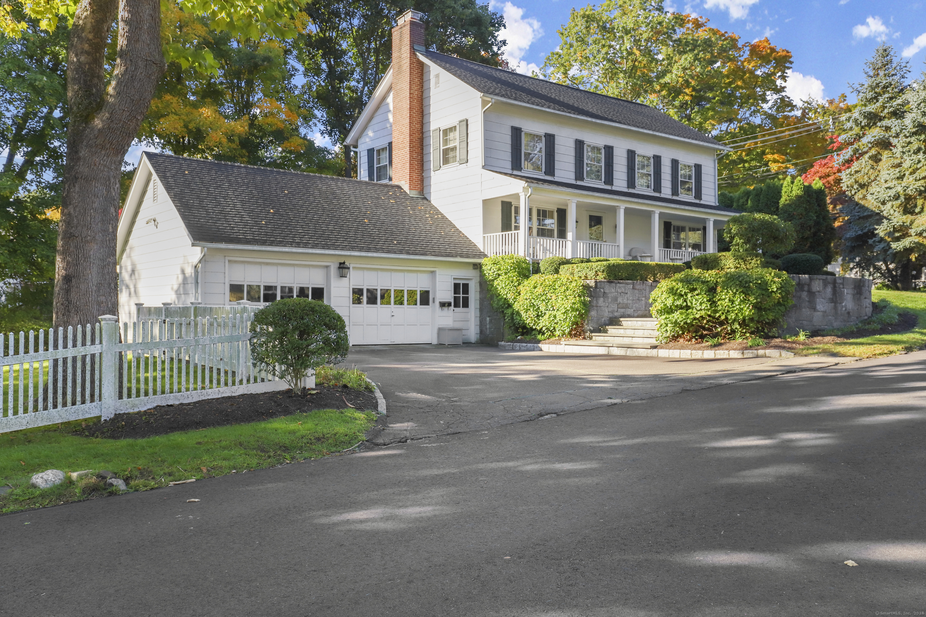 5 Down River Road  New Canaan CT 06840 photo