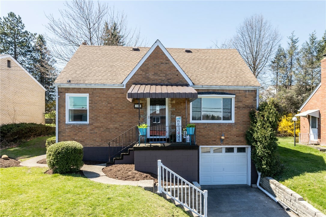 Property Photo: 169 Carmella Drive PA 15131