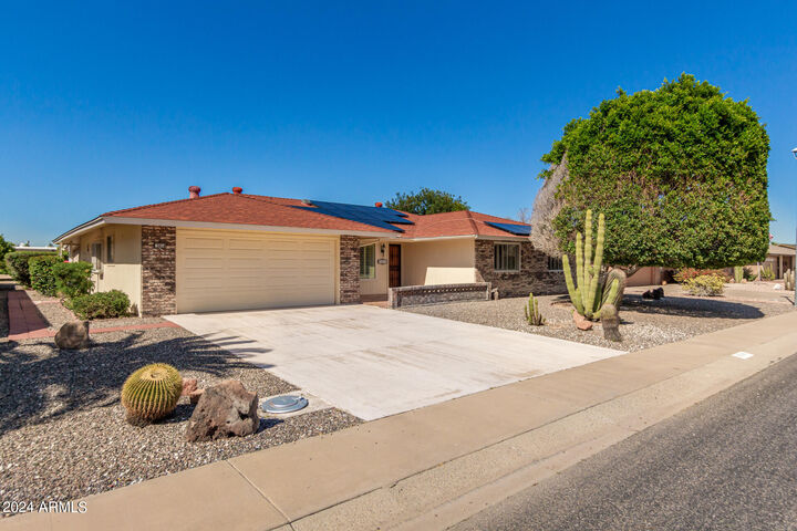 Property Photo: 9814 W Pineaire Drive AZ 85351