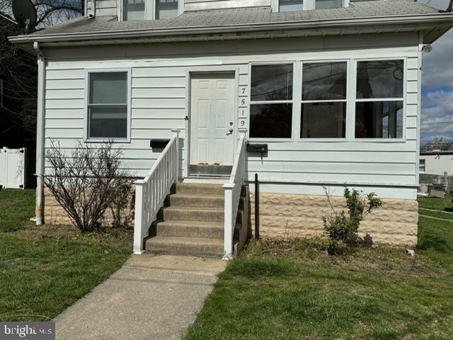 Property Photo:  7519 Wilbur Avenue 1st Floor  NJ 08109 