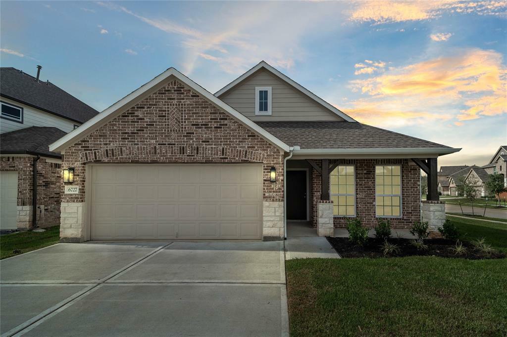Property Photo: 6727 Little Cypress Creek Trail TX 77338