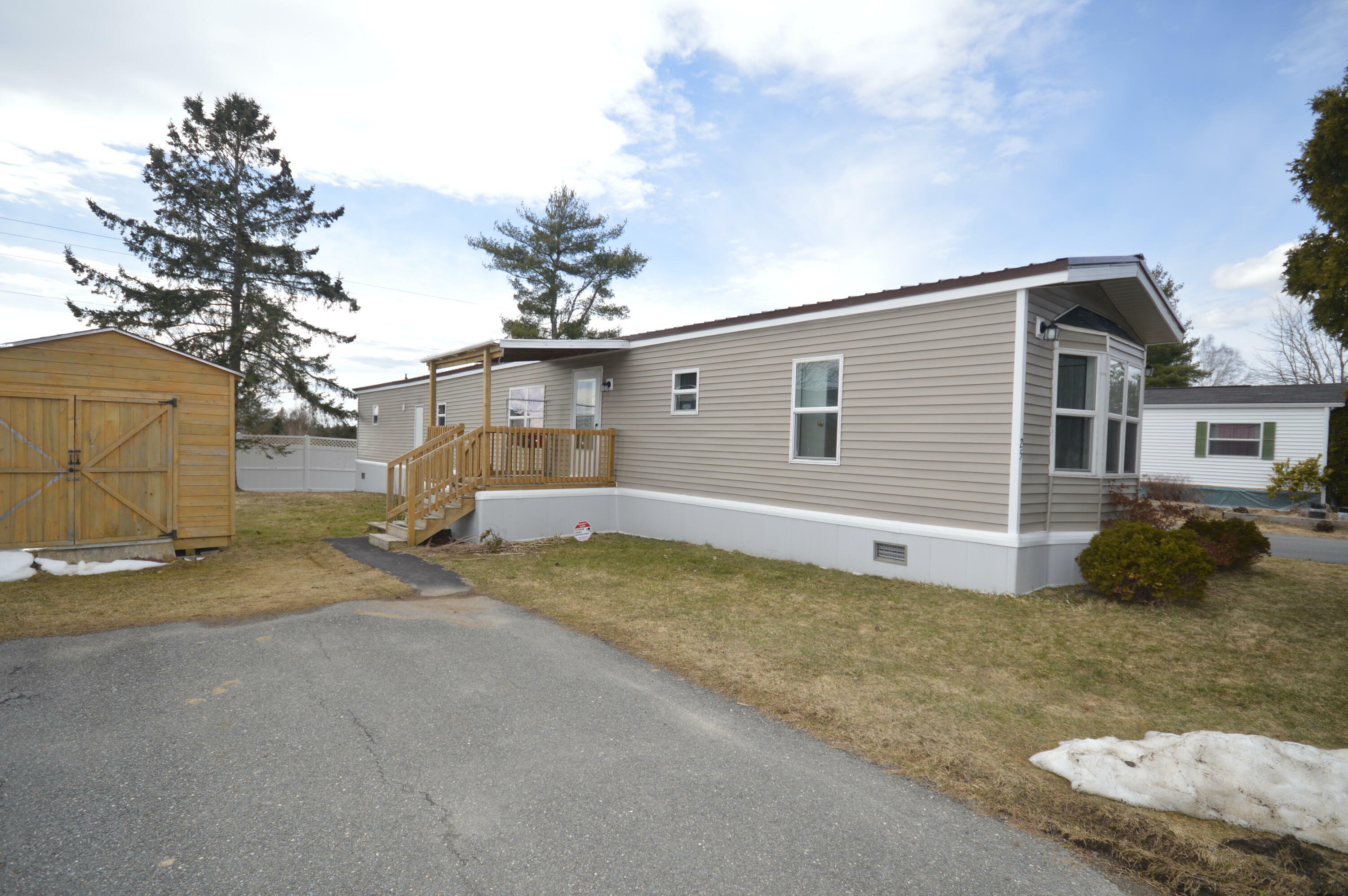 Property Photo: 25 B Street ME 04401