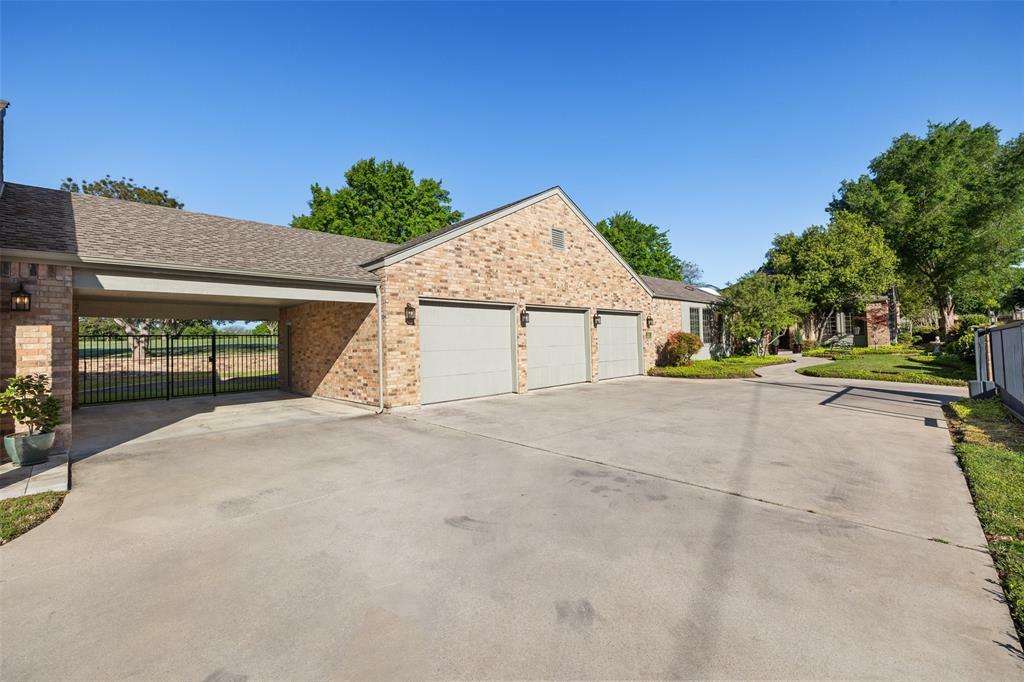 Property Photo:  4400 Westridge Avenue  TX 76116 