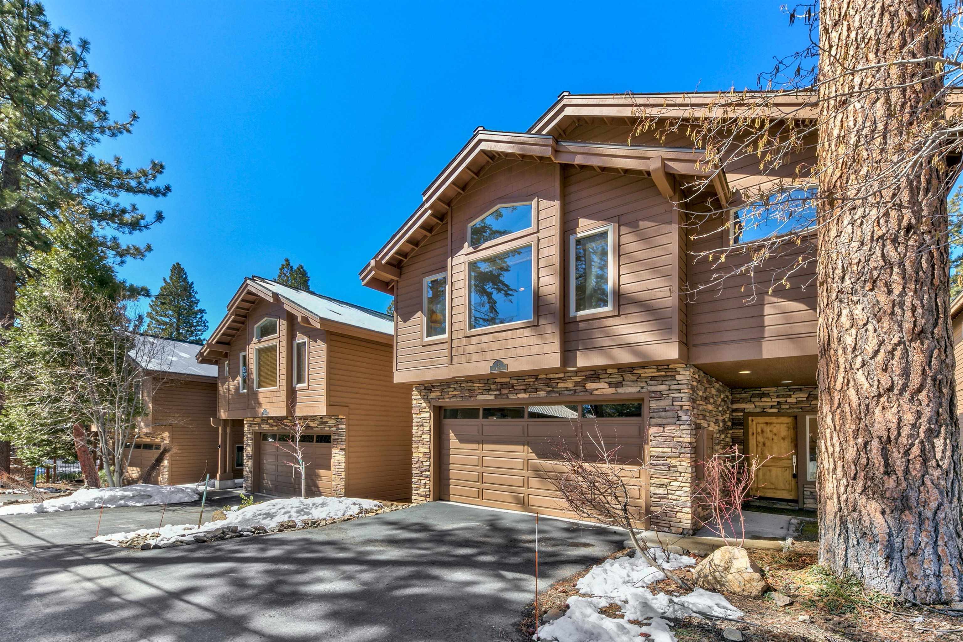 Property Photo:  910 Southwood Boulevard 3  NV 89451 