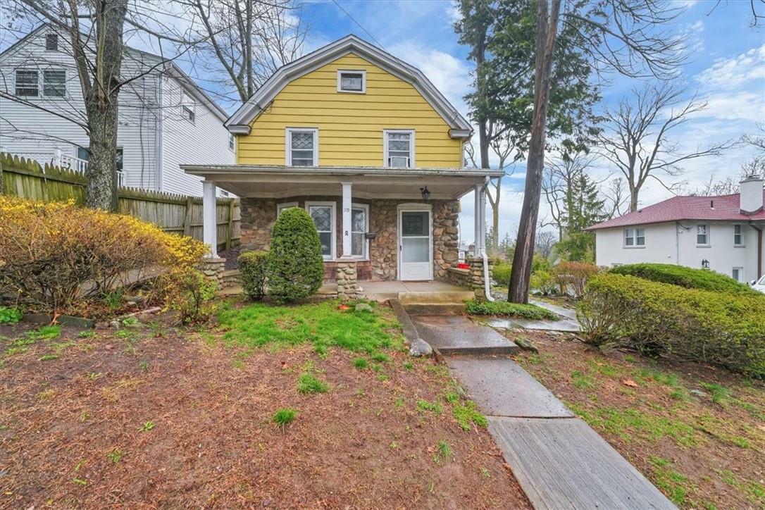 Property Photo:  115 W Park Avenue  NY 10965 