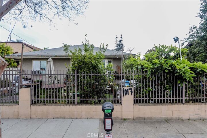 Property Photo:  1015 N Van Ness Avenue  CA 92701 