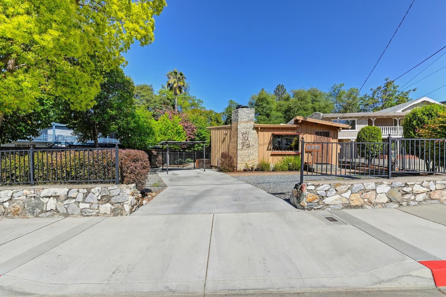 Property Photo: 1258 High Street CA 95603