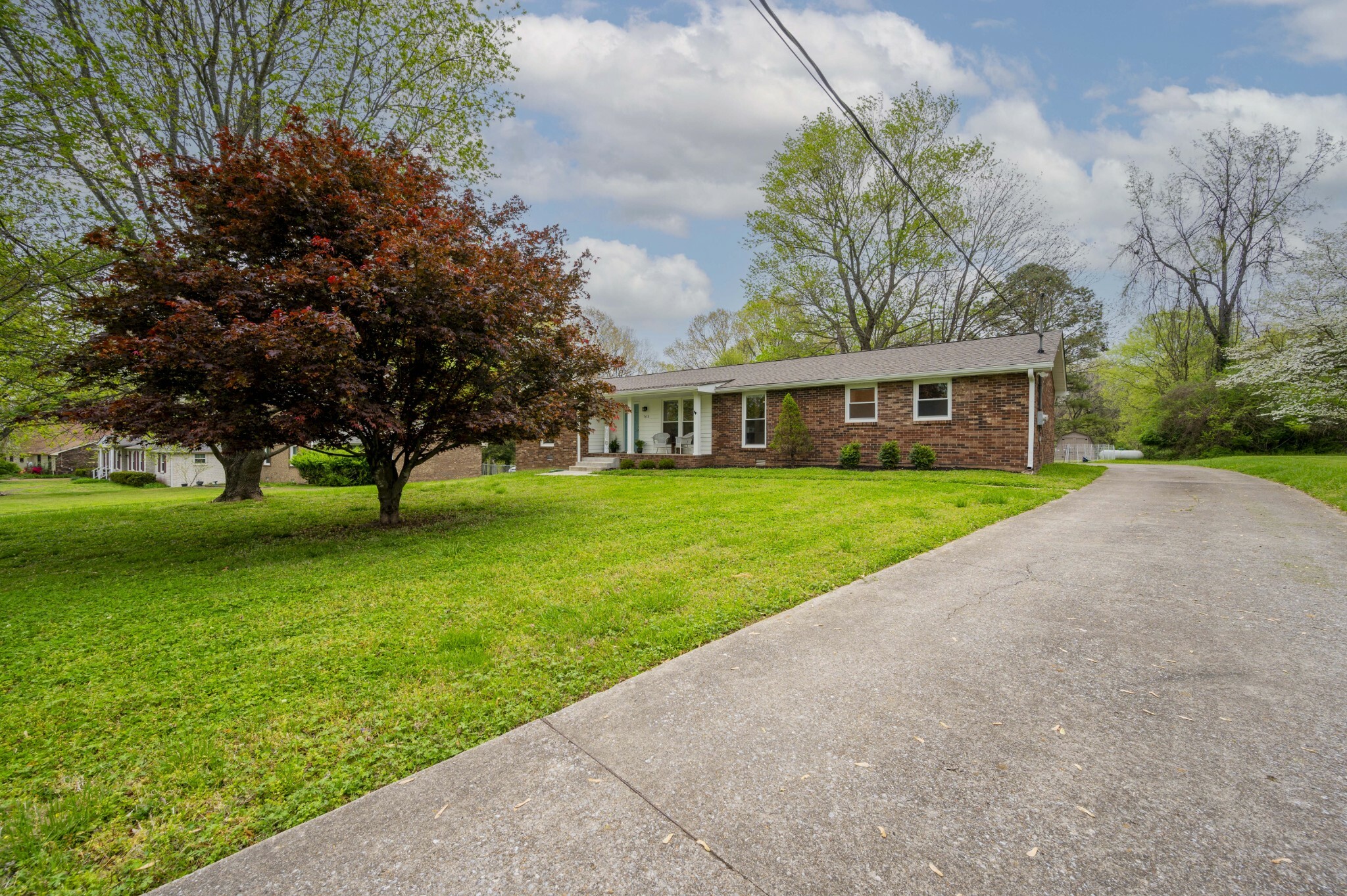 Property Photo:  702 Valley Brook Dr  TN 37122 