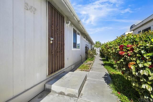 Property Photo:  847 Harris Avenue  CA 92154 
