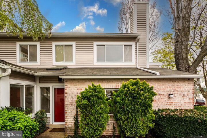 9872 Dockside Terrace  Montgomery Village MD 20886 photo