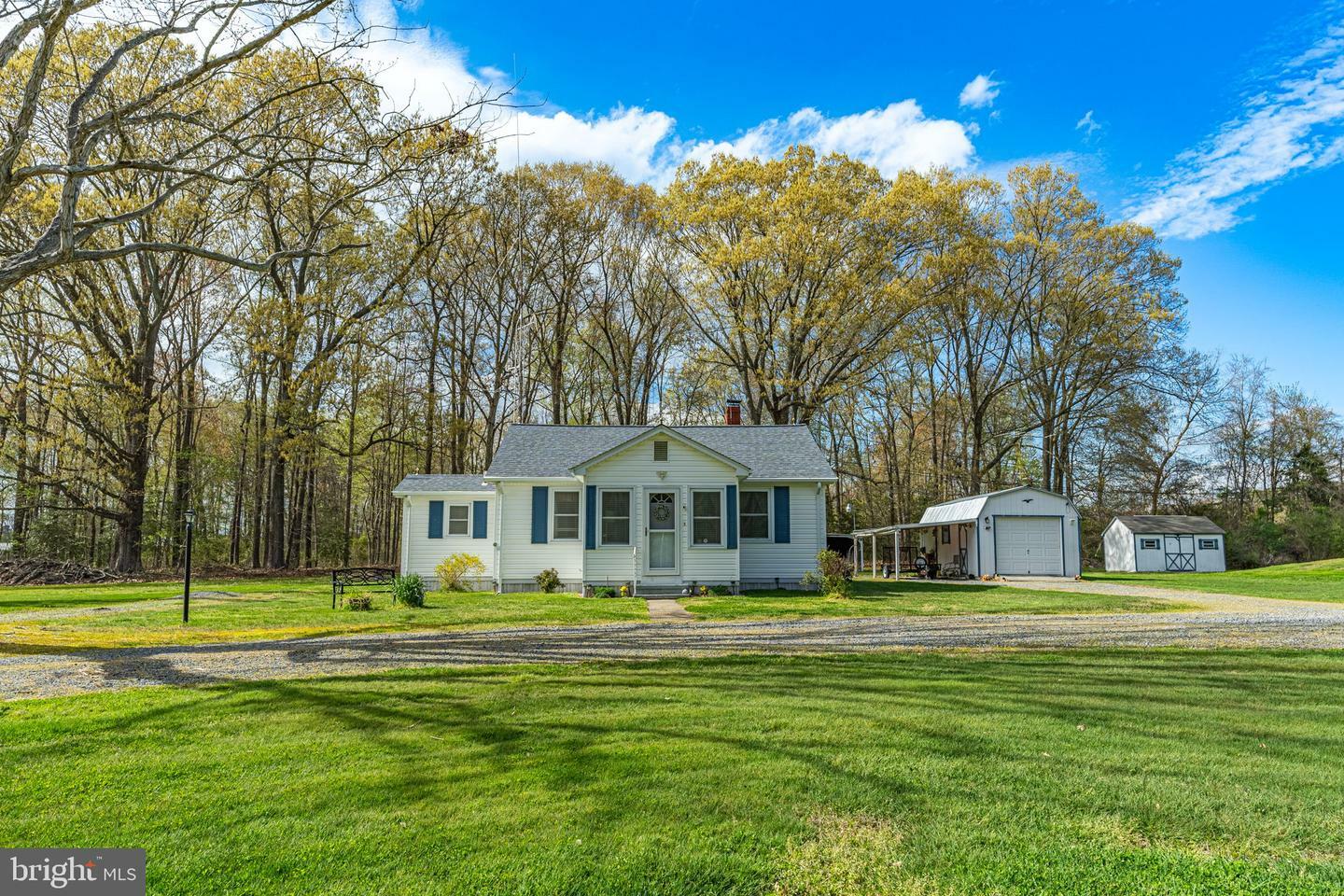 Property Photo:  21389 Oakley Road  MD 20609 