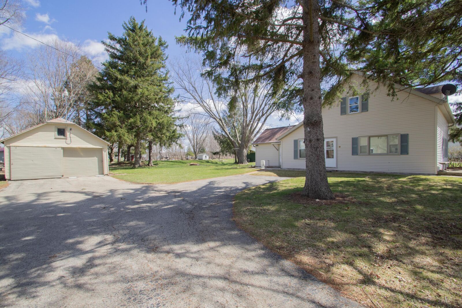 Property Photo:  N5288 County Road A -  WI 53039 