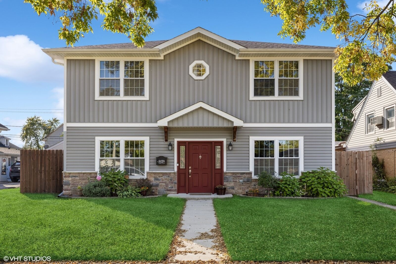 Property Photo: 4124 Maple Avenue IL 60534
