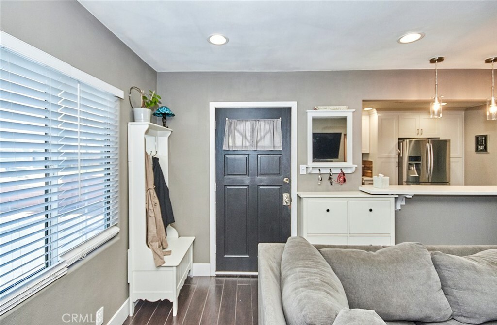 Property Photo: 8212 Canterbury Way CA 90620
