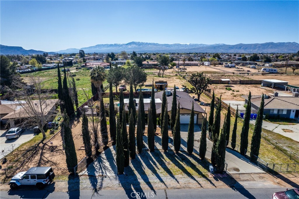 Property Photo: 13841 Kiowa Road CA 92307