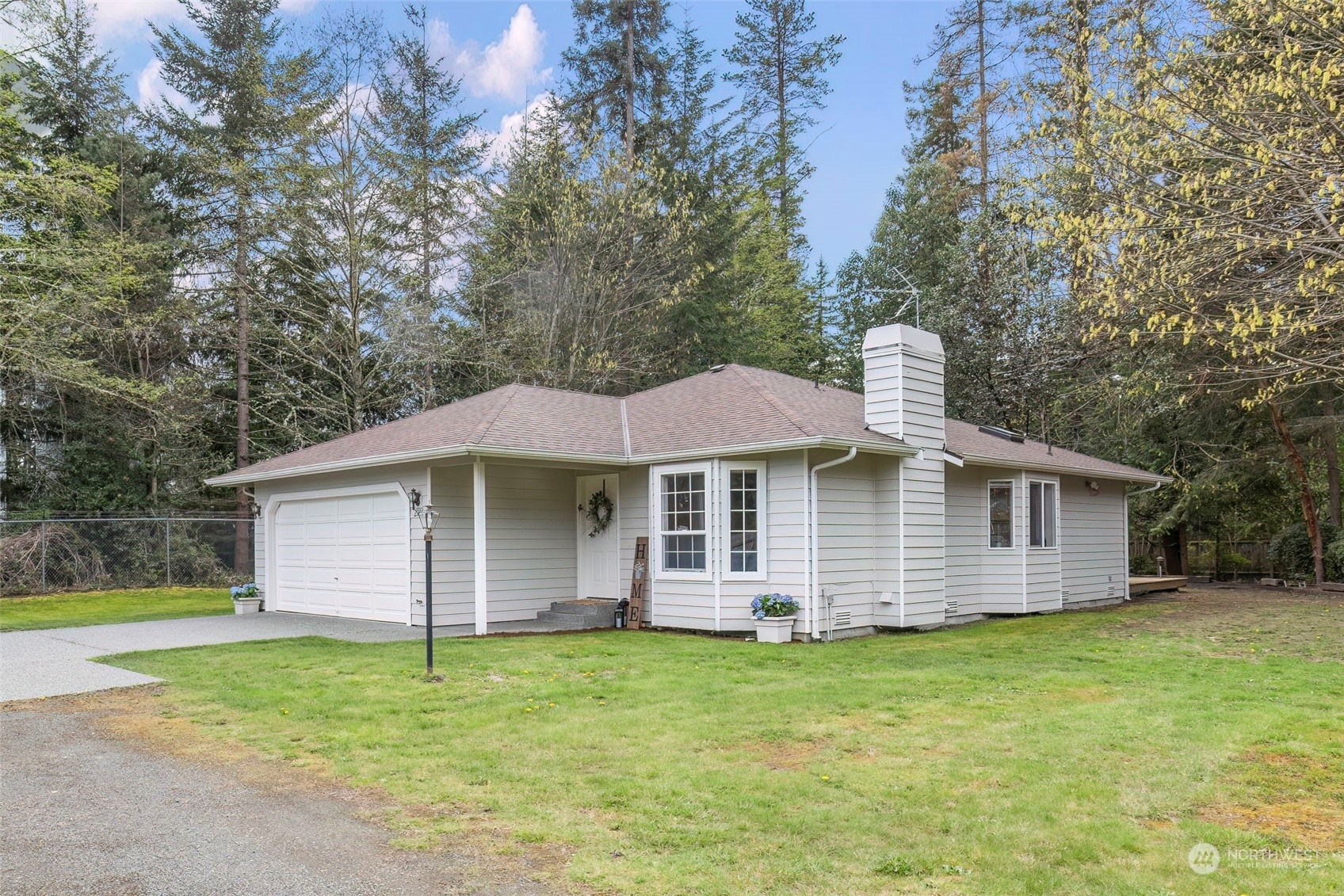 Property Photo:  2909 NE Winesap Court  WA 98370 