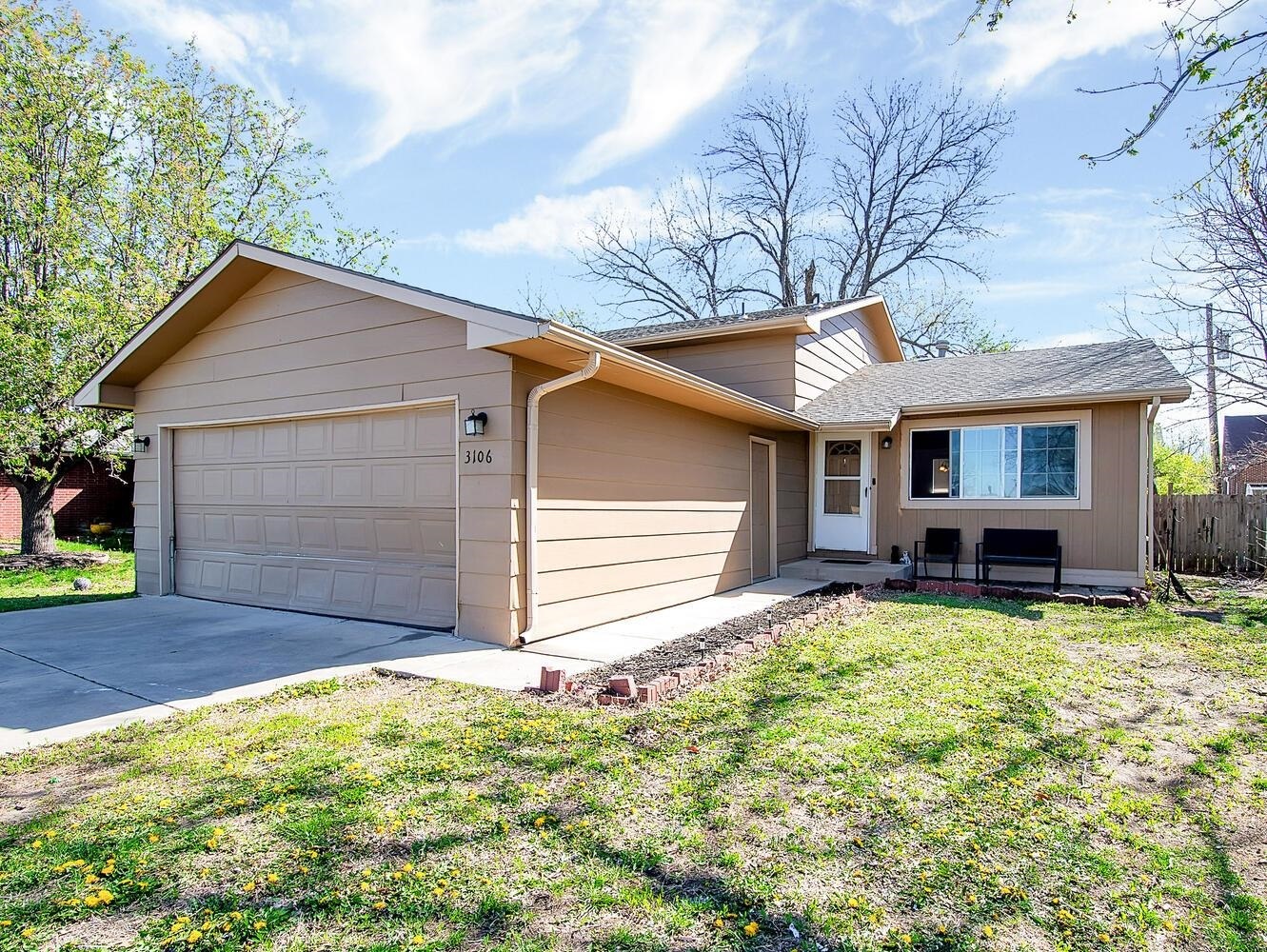 Property Photo:  3106 S Oliver St  KS 67210 