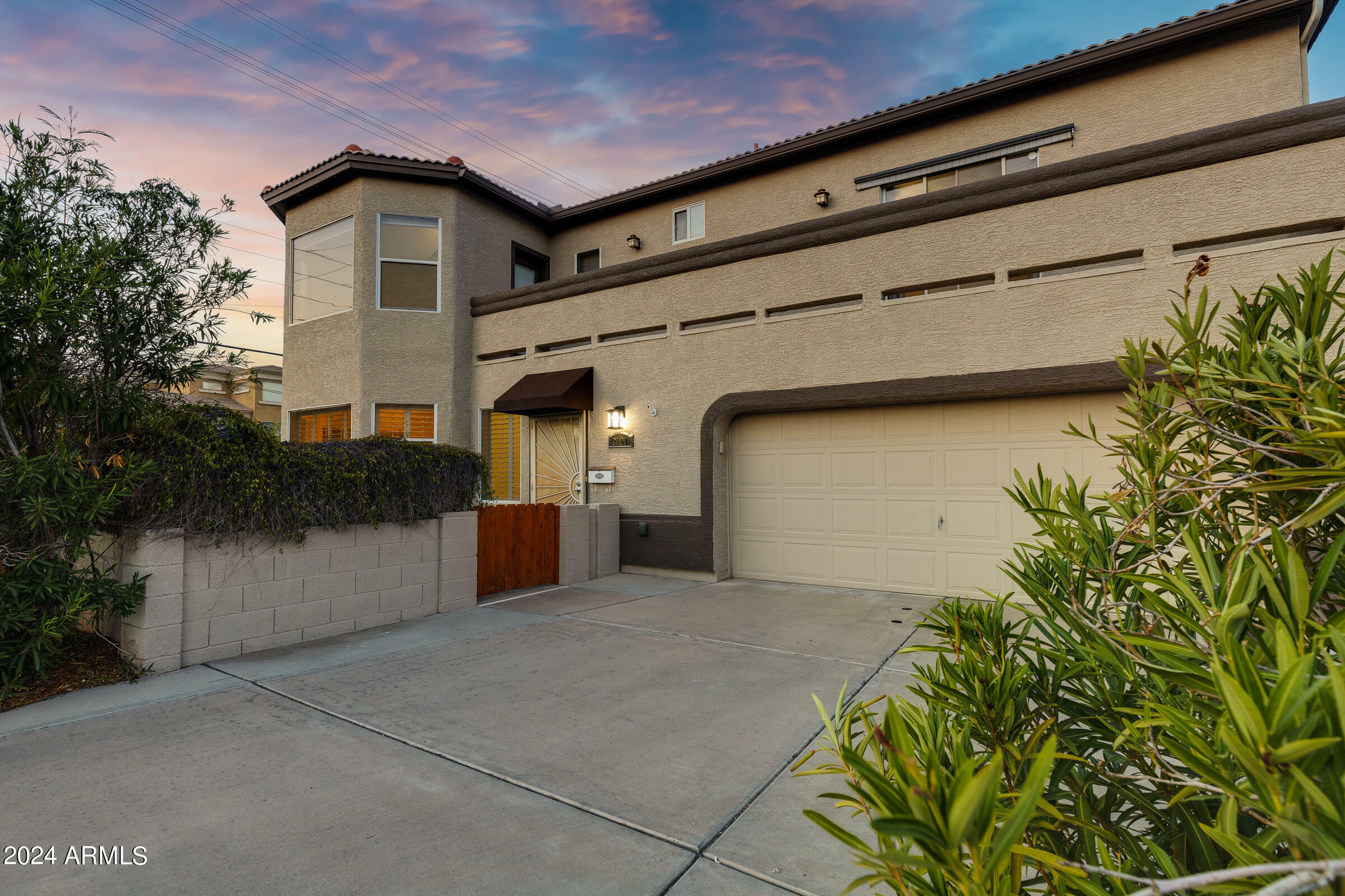 Property Photo: 2101 E Campbell Avenue AZ 85016