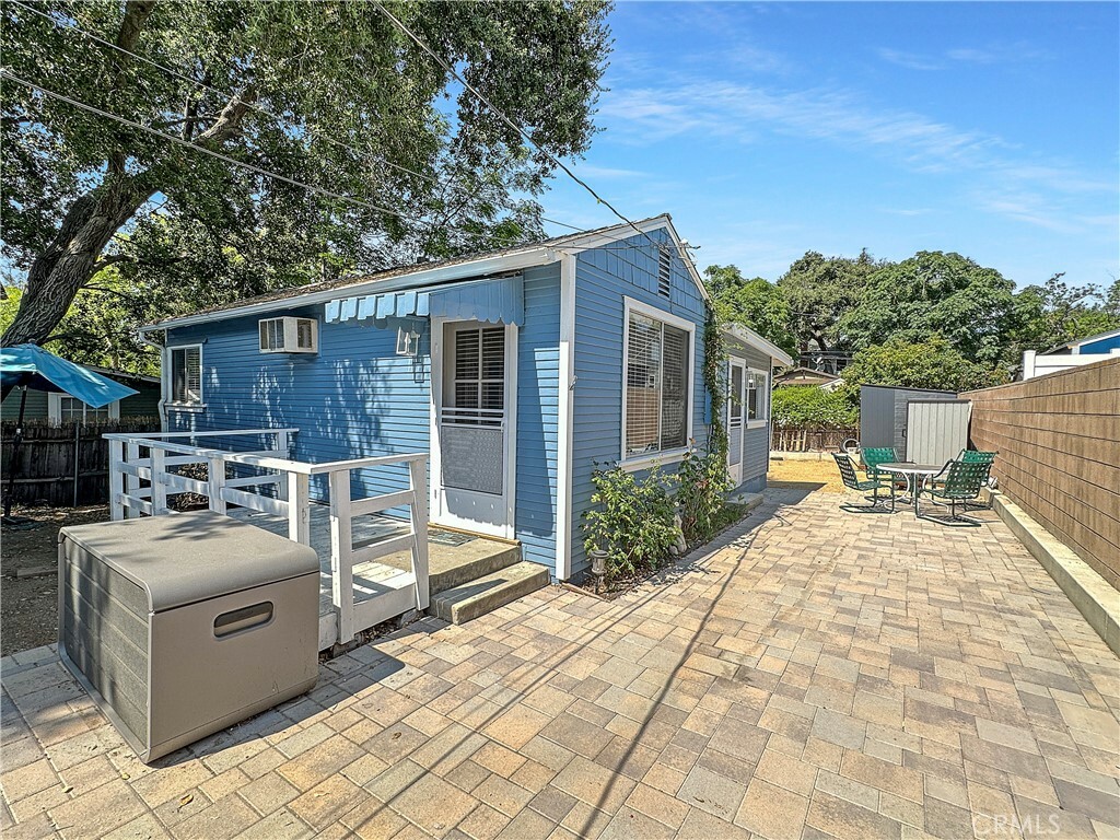 Property Photo:  77 N Lima Street  CA 91024 