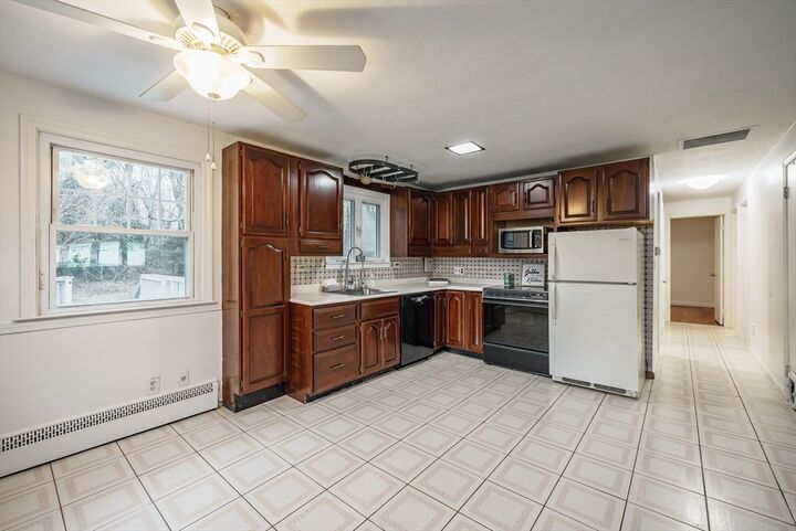 Property Photo: 137 Florida Drive MA 01001