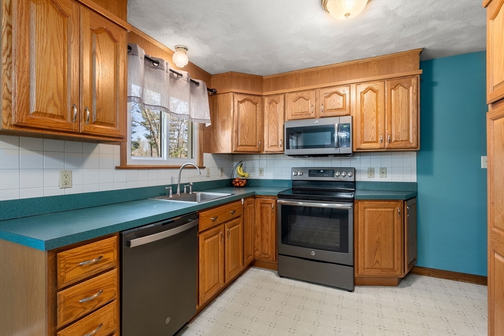 Property Photo:  191 Joseph Avenue  MA 01085 