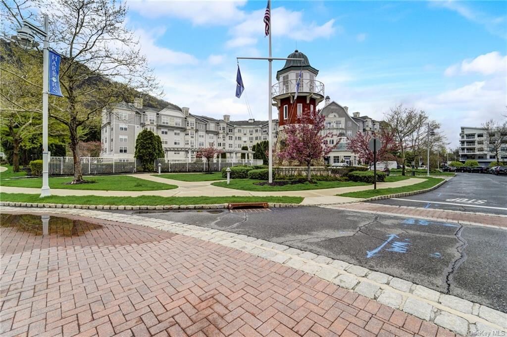 Property Photo: 1222 Round Pointe Drive NY 10927