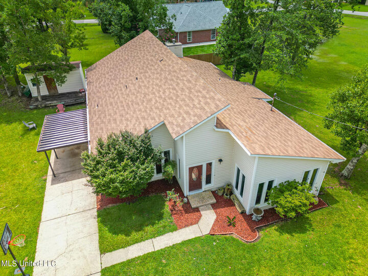 846 Kaleki Court  Diamondhead MS 39525 photo