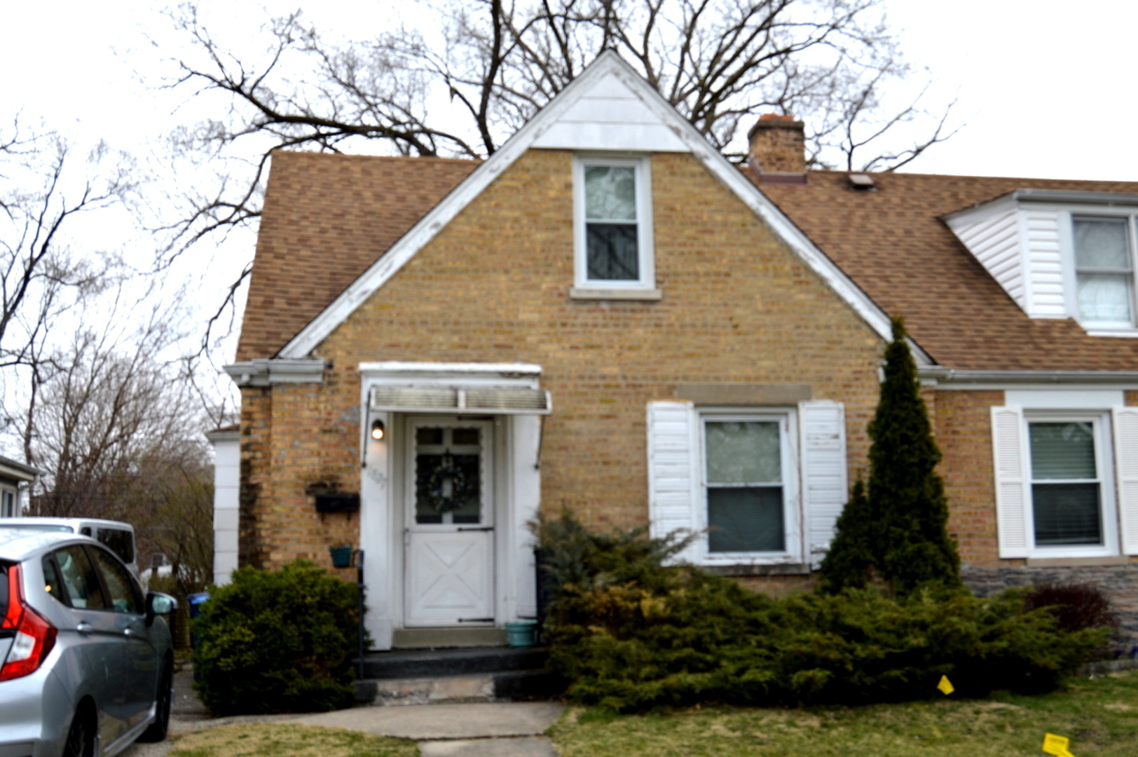 Property Photo:  1827 Linden Street  IL 60018 