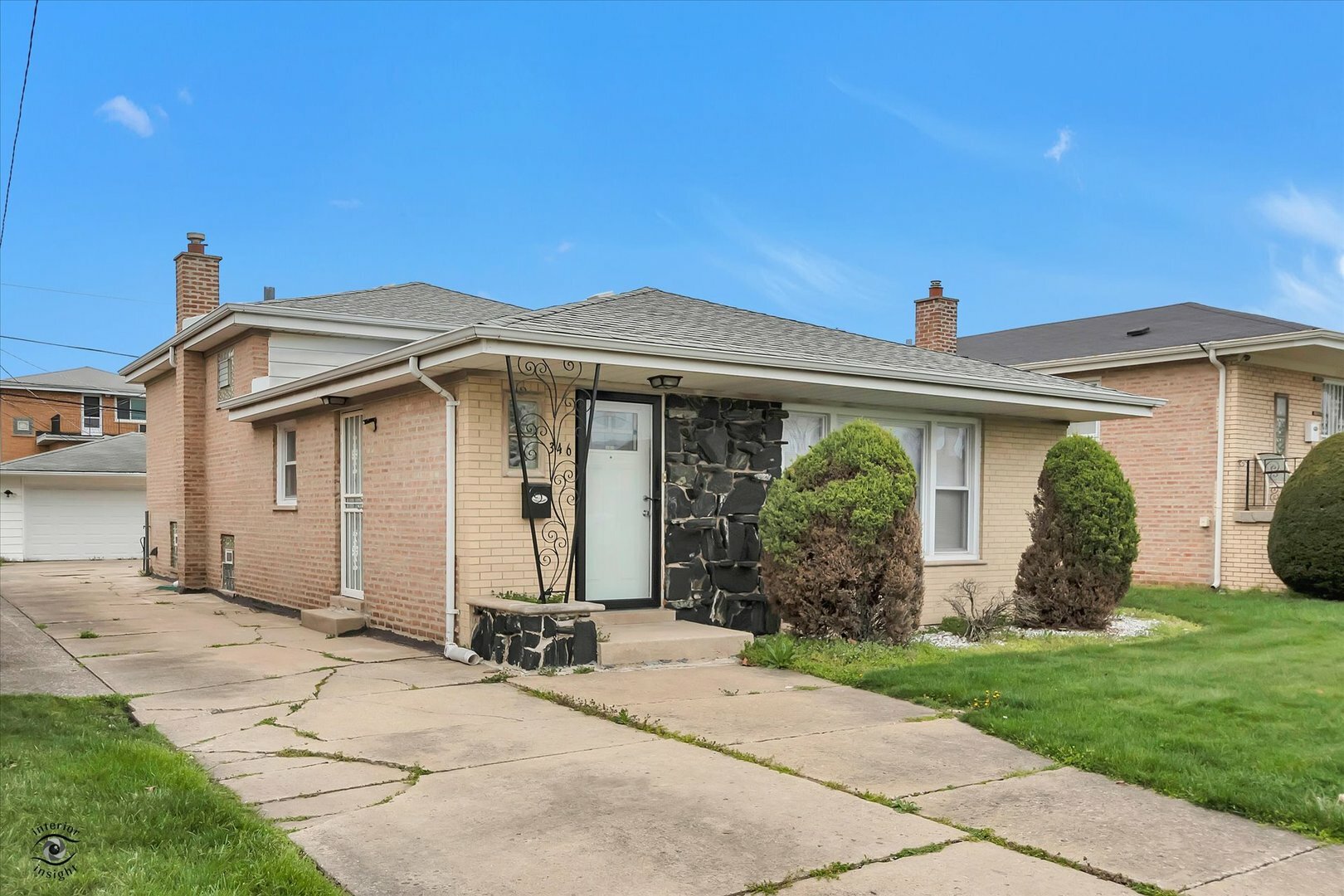 Property Photo:  346 Bensley Avenue  IL 60409 