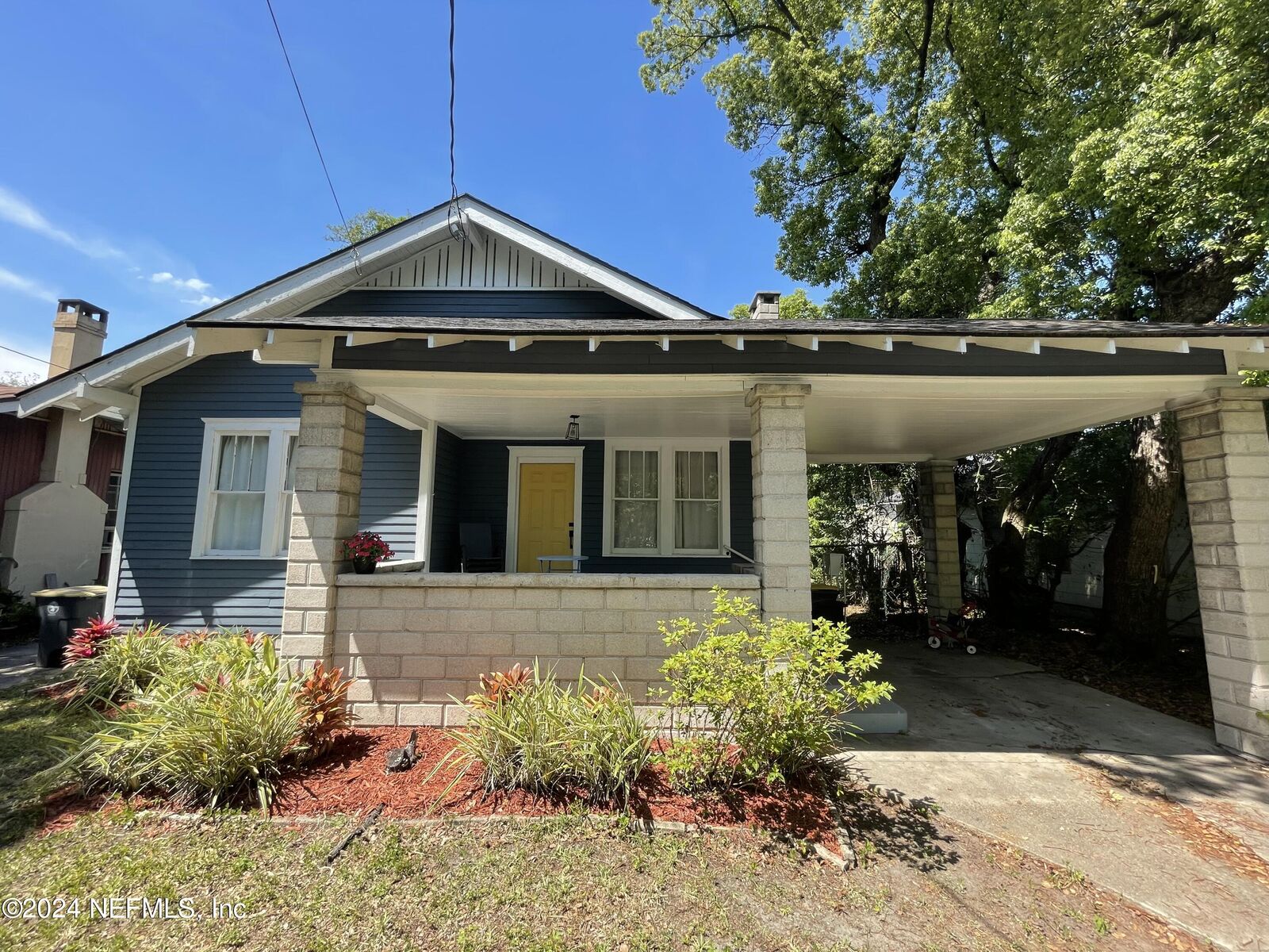 Property Photo:  2511 Myra Street  FL 32204 