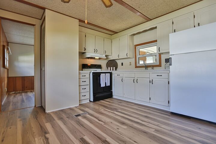 Property Photo:  21 Rebecca Ave  MA 01749 