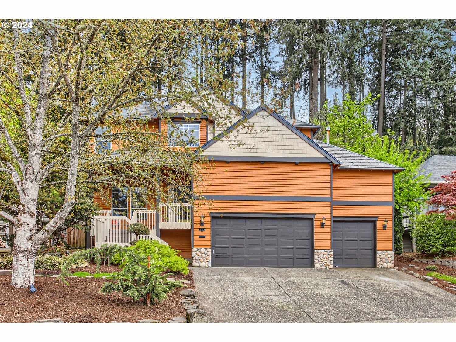 14610 SW Jenshire Ln  Tigard OR 97223 photo