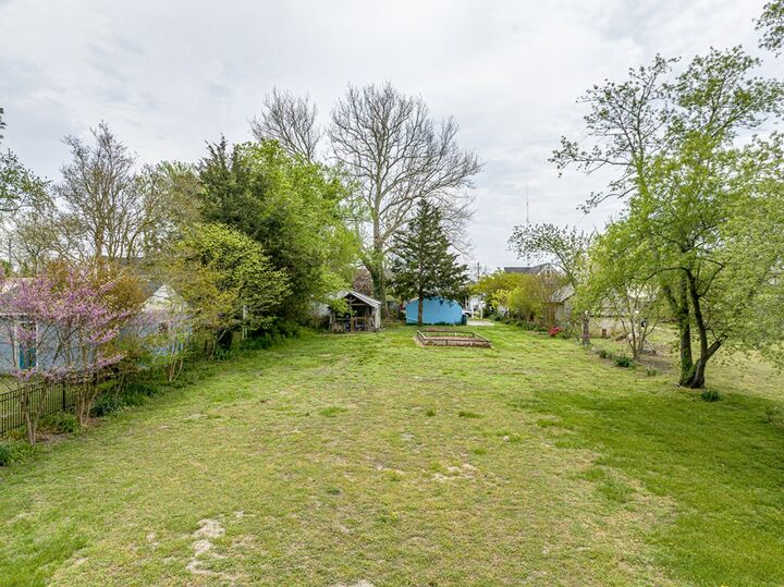 House for sale in Onancock 39 King St, Onancock, VA 23417