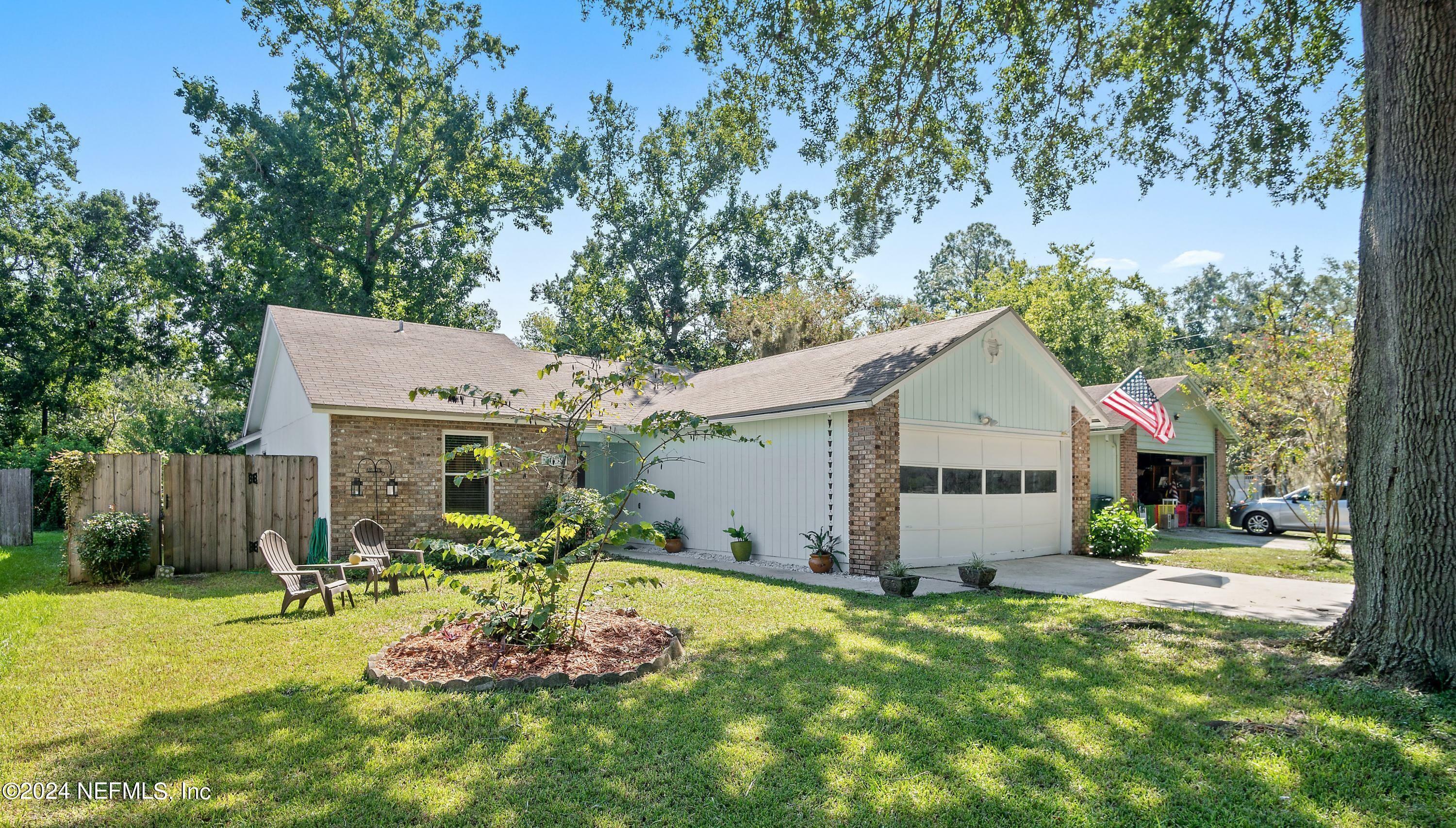 Property Photo:  11759 Loretto Square Drive  FL 32223 