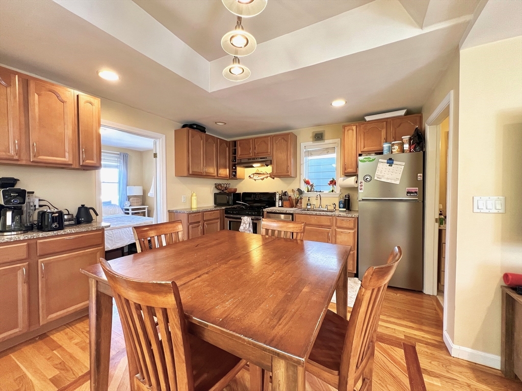 Property Photo:  683 E 2nd St 3  MA 02127 